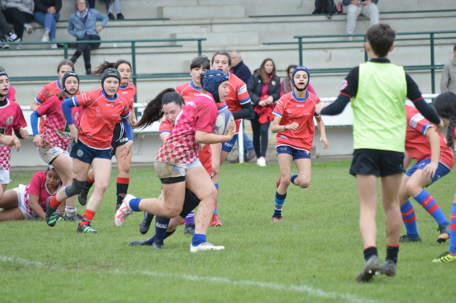 La selección femenina sub15 se esforzó al máximo en el Torneo de la Amistad 2024